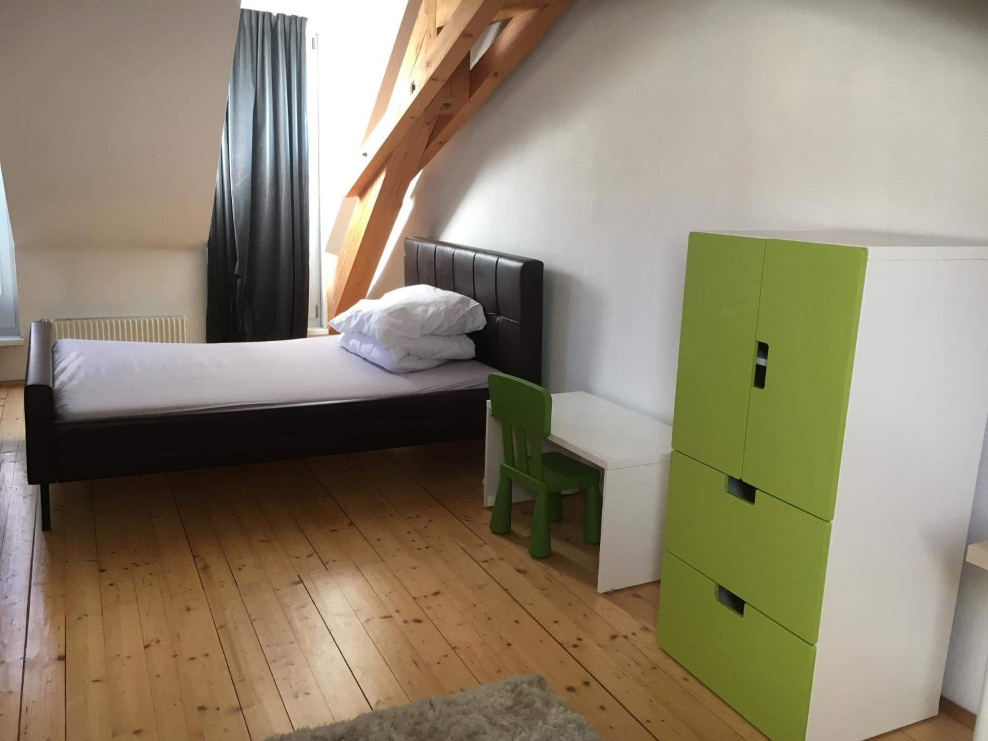 Dachapartment Mit 2 Schlafzimmern Graz Exterior foto